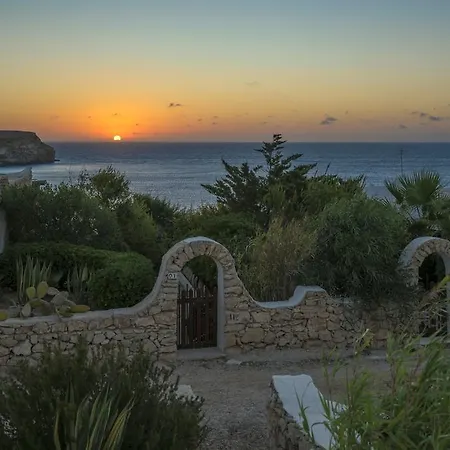 Hotel I Dammusi Di Borgo Cala Creta