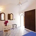 Ξενοδοχείο I Dammusi Di Borgo Cala Creta 3*