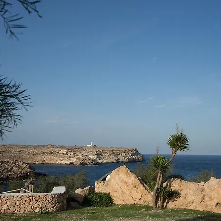 I Dammusi Di Borgo Cala Creta 3* Лампедуза