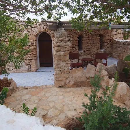 I Dammusi Di Borgo Cala Creta 3*