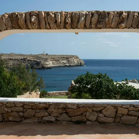 I Dammusi Di Borgo Cala Creta 3* Лампедуза
