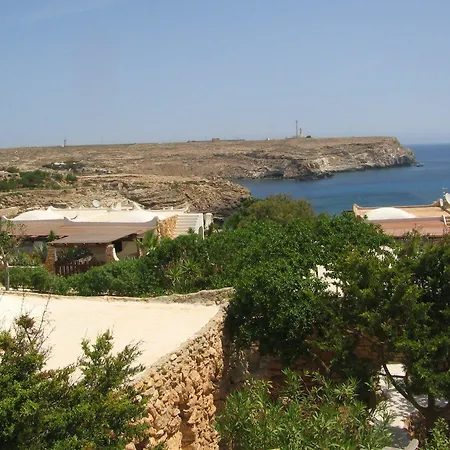 I Dammusi Di Borgo Cala Creta Отель 3*