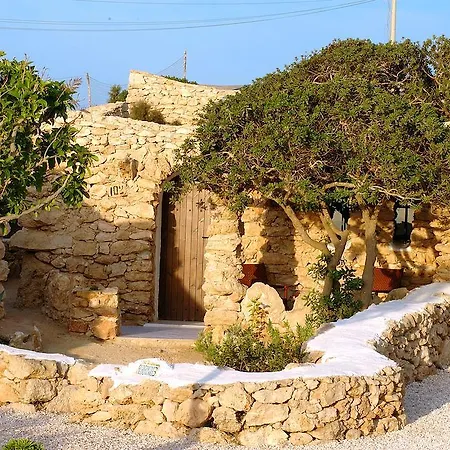 Отель I Dammusi Di Borgo Cala Creta 3*