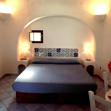 I Dammusi Di Borgo Cala Creta Отель Лампедуза