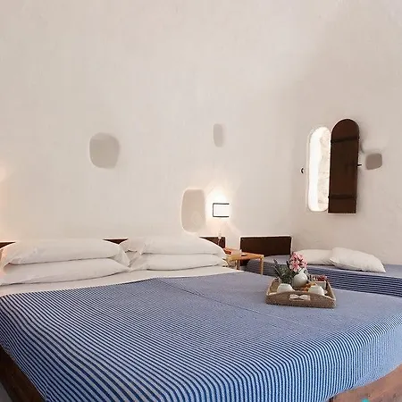 I Dammusi Di Borgo Cala Creta 3*