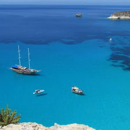 I Dammusi Di Borgo Cala Creta Отель 3*